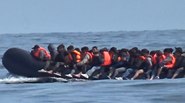 The Tide isn’t Turning: Chris Philp witnesses first hand hundreds of illegal crossings